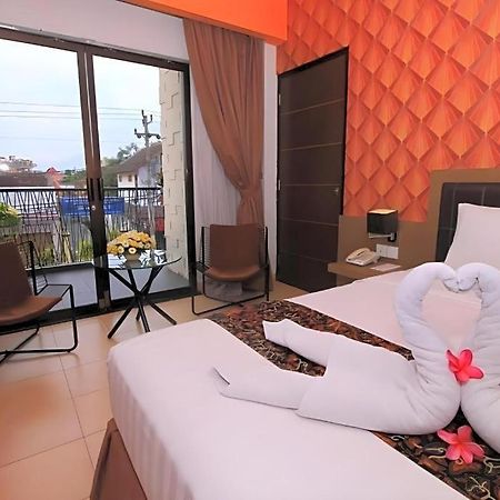 Grand Malioboro Yogyakarta Hotel Kültér fotó