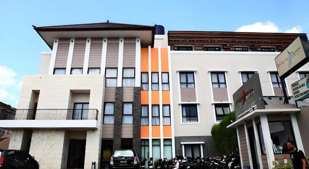 Grand Malioboro Yogyakarta Hotel Kültér fotó