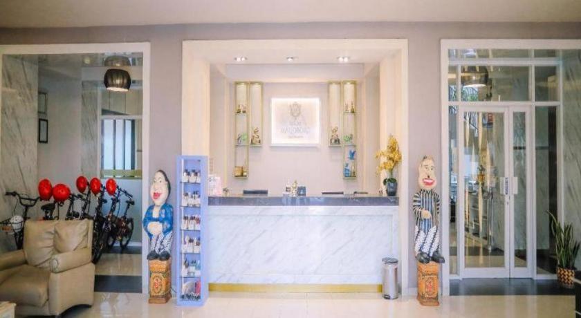 Grand Malioboro Yogyakarta Hotel Kültér fotó