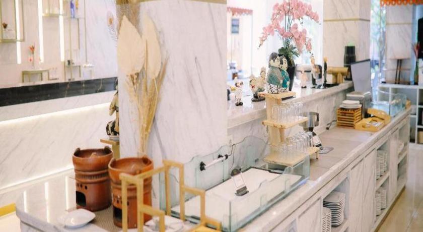 Grand Malioboro Yogyakarta Hotel Kültér fotó