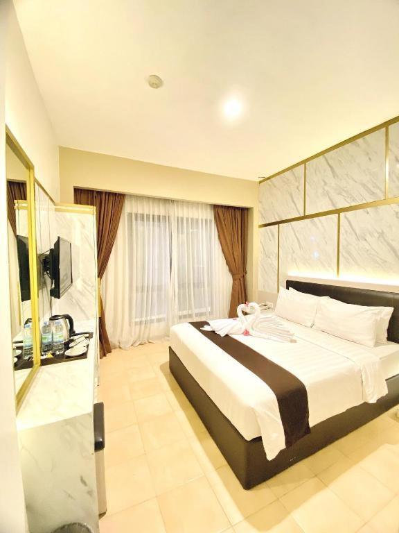 Grand Malioboro Yogyakarta Hotel Kültér fotó
