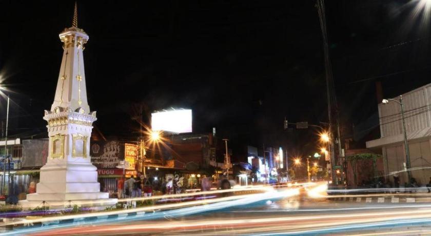Grand Malioboro Yogyakarta Hotel Kültér fotó